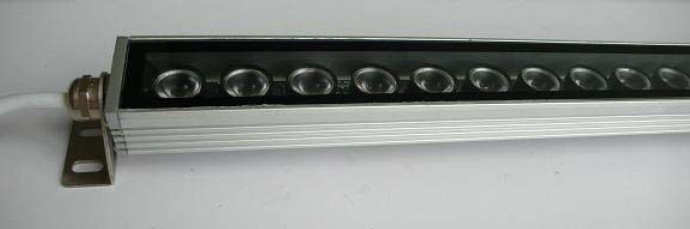 WALL WASHER 24 Vdc EXTERIORES RGB 36 LED's 1 W
