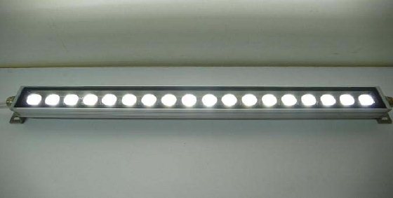 WALL WASHER 24 Vdc EXTERIORES RGB 18 LED's 1 W